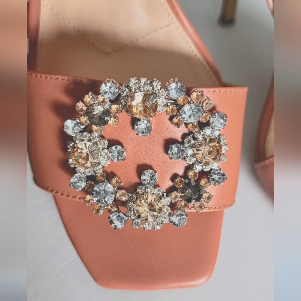Ankle strap jewel buckle heels - Picture 5 of 6